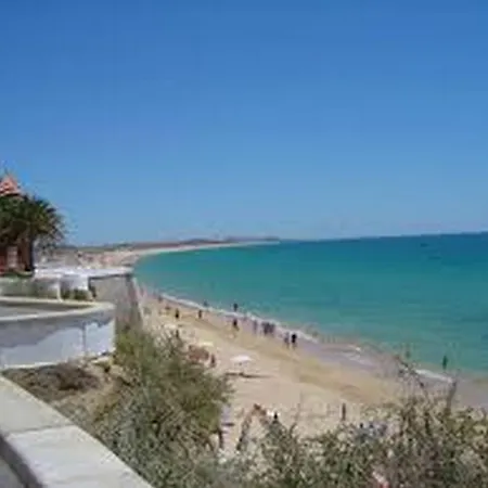 Daire Pe Na Areia, By Algarveblossom Armação de Pêra