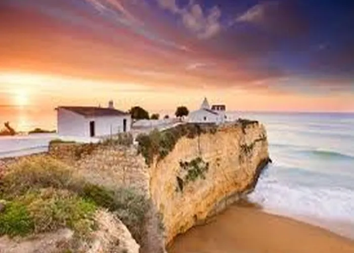 Pé Na Areia, By Algarveblossom Armação de Pêra